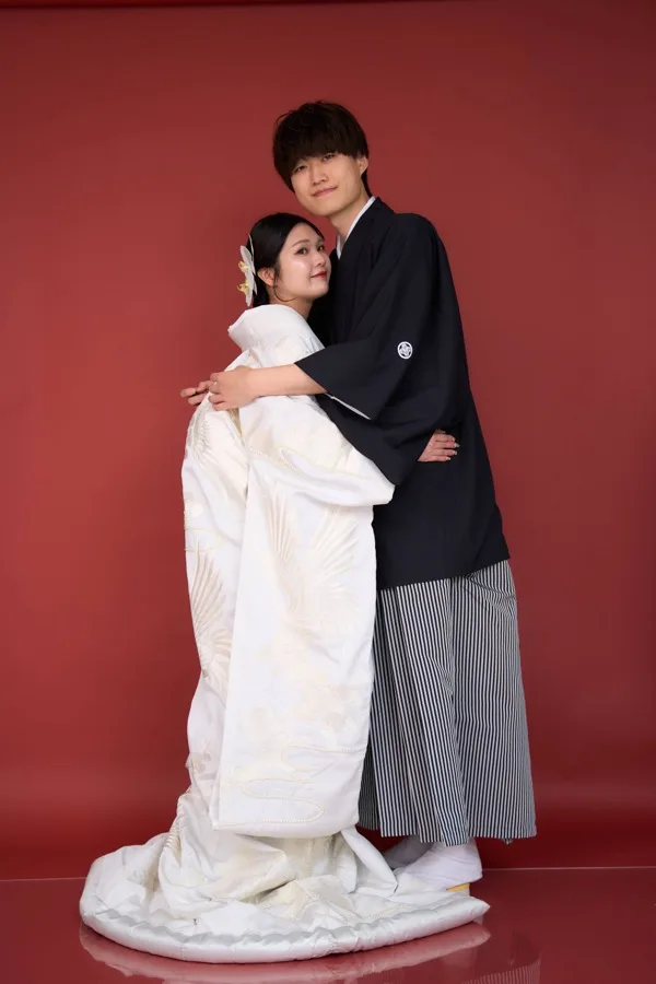 白打掛と紋付袴のカップルフォト