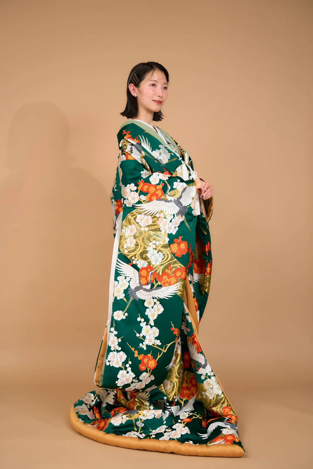 緑・若草の色打掛を着た花嫁の撮影事例
